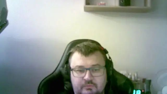 Snapshot of SirAbuser chatting on January 12, 2026, 7:15 am SirAbuser online show from January 12, 2026, 7:15 am