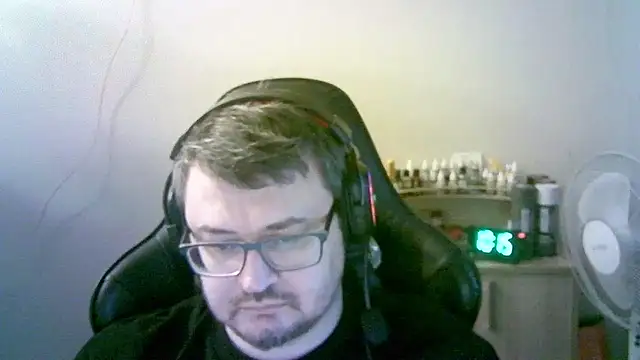 Snapshot of SirAbuser chatting on March 2, 2026, 7:15 am SirAbuser online show from March 2, 2026, 7:15 am