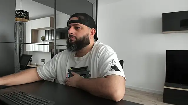 Snapshot of DravenPeak chatting on January 12, 2026, 9:05 am DravenPeak online show from January 12, 2026, 9:05 am