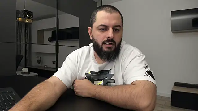 DravenPeak online show from October 3, 2025, 10:00 pm