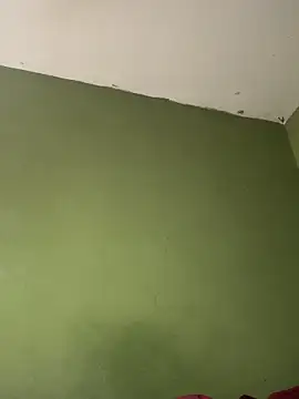 Liaprettygirl online show from April 23, 2026, 7:04 pm