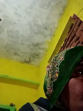 Pinky12A online show from January 13, 2026, 11:52 pm