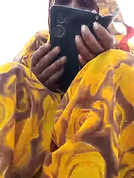 Pinky12A online show from January 14, 2026, 11:58 am