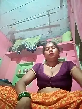 Snapshot of sanjna_sharmaa chatting on September 17, 2025, 3:36 pm sanjna sharmaa online show from September 17, 2025, 3:36 pm