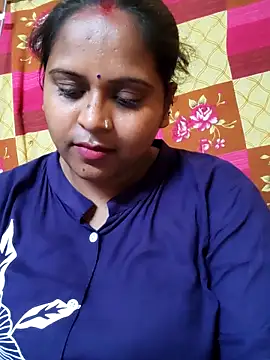 Hot-Show2 online show from April 2, 2026, 7:37 am