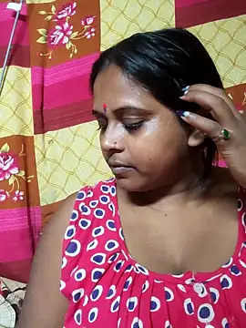 Snapshot of Hot-Show2 chatting on October 19, 2025, 4:10 pm Hot-Show2 online show from October 19, 2025, 4:10 pm