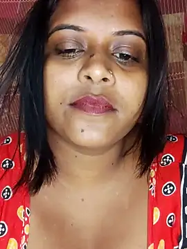 Snapshot of Hot-Show2 chatting on October 14, 2025, 8:42 pm Hot-Show2 online show from October 14, 2025, 8:42 pm