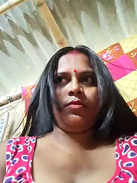 Snapshot of Hot-Show2 chatting on September 16, 2025, 9:32 am Hot-Show2 online show from September 16, 2025, 9:32 am