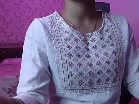 snow white123 online show from November 22, 2025, 9:02 pm