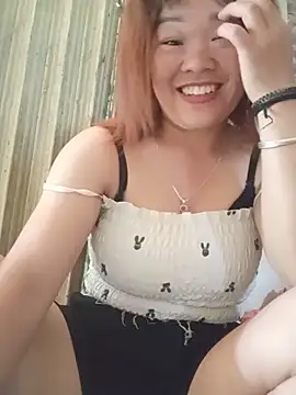 sukabae00 online show from May 16, 2026, 1:26 am
