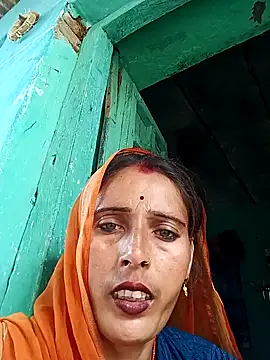 Snapshot of Arti13A chatting on June 8, 2026, 1:28 am Arti13A online show from June 8, 2026, 1:28 am