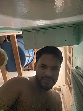 spiderfindom online show from May 28, 2026, 8:04 pm