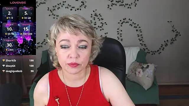 Snapshot of Rosette_Pricky chatting on July 11, 2026, 3:12 pm Rosette Pricky online show from July 11, 2026, 3:12 pm