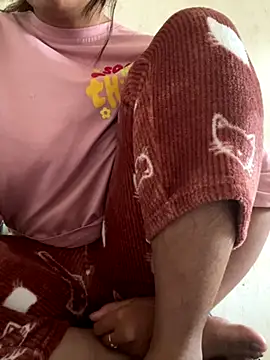 Snapshot of choleorbhature chatting on November 16, 2025, 10:42 am choleorbhature online show from November 16, 2025, 10:42 am