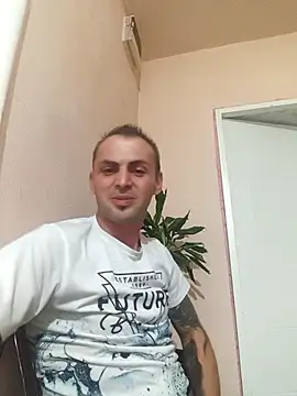 papichulo0099 online show from October 30, 2025, 9:01 pm