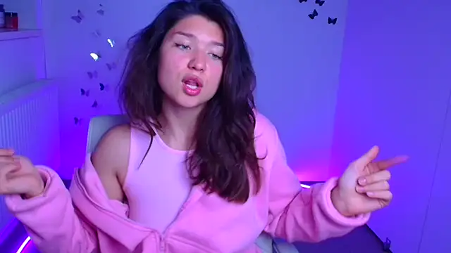 Sandra Curly online show from September 22, 2025, 6:03 pm