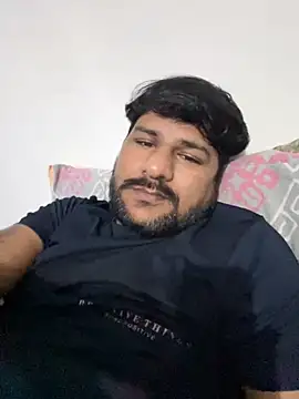 DeepakFucker01 online show from October 7, 2025, 5:25 pm