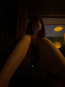 littleqiu online show from April 14, 2026, 12:21 pm