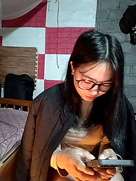 AAANINE22 online show from November 1, 2025, 2:18 am