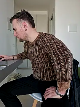 Snapshot of mrlyuis chatting on February 23, 2026, 11:11 am mrlyuis online show from February 23, 2026, 11:11 am