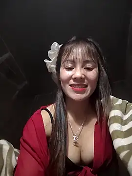 TinTim02 online show from December 18, 2025, 3:27 pm