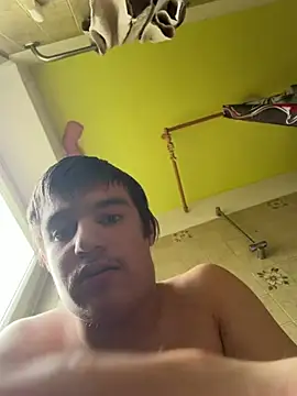 pussyhunter323557 online show from May 5, 2026, 2:42 pm