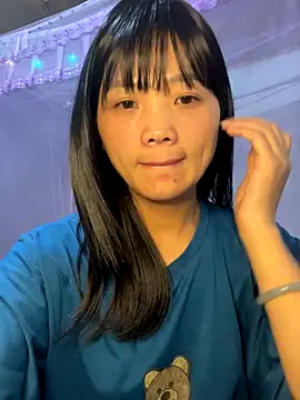 thaoyeuuu online show from September 8, 2025, 2:49 pm