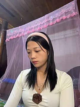 thaoyeuuu online show from October 26, 2025, 8:59 am