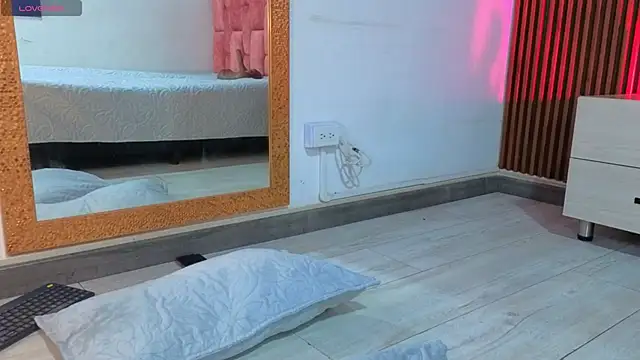 anna beneet online show from November 28, 2025, 12:05 pm