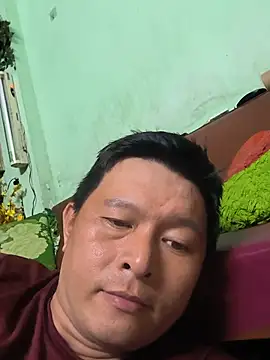 Snapshot of Kieutrinh chatting on June 17, 2026, 3:33 pm Kieutrinh online show from June 17, 2026, 3:33 pm