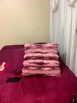 Lady-Amina online show from September 17, 2025, 8:33 pm