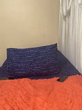 Lady-Amina online show from September 9, 2025, 2:43 am