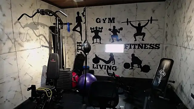 Snapshot of AustinJones_ chatting on November 10, 2025, 7:41 pm AustinJones online show from November 10, 2025, 7:41 pm