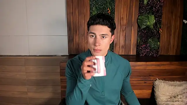 Snapshot of AustinJones_ chatting on November 15, 2025, 6:34 pm AustinJones online show from November 15, 2025, 6:34 pm