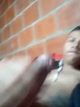 eldelmienbrogrueso online show from December 4, 2025, 10:47 am