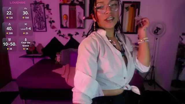 Snapshot of Dakota_ro chatting on January 14, 2026, 6:55 pm Dakota ro online show from January 14, 2026, 6:55 pm