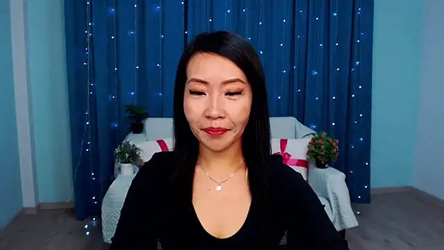 Snapshot of LiaPak chatting on September 16, 2025, 12:00 am LiaPak online show from September 16, 2025, 12:00 am
