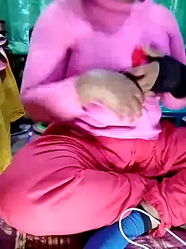 Snapshot of Mistompa24 chatting on December 5, 2025, 6:17 pm Mistompa24 online show from December 5, 2025, 6:17 pm