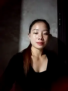 milo123-xx online show from October 7, 2025, 4:30 pm