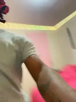 ReShawn24TM online show from November 19, 2025, 5:07 am