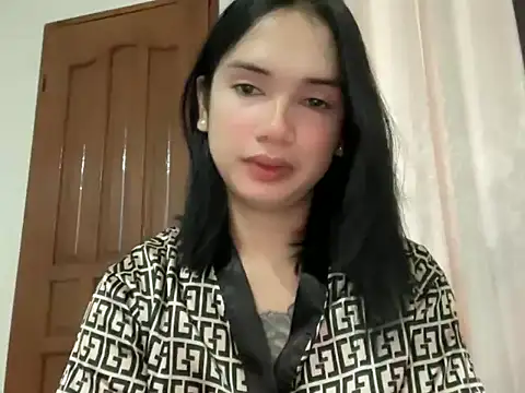 Sweet Hannahx online show from July 21, 2026, 11:06 pm