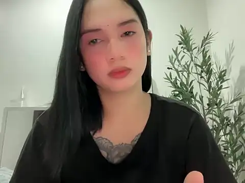 Sweet Hannahx online show from August 5, 2026, 2:49 am