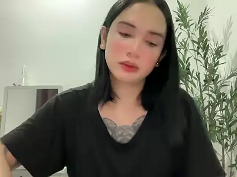 Sweet Hannahx online show from August 4, 2026, 1:59 pm