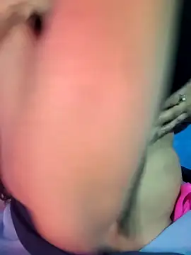 jaan-step online show from November 13, 2025, 3:43 am