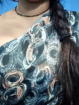 jaan-step online show from November 26, 2025, 2:44 am