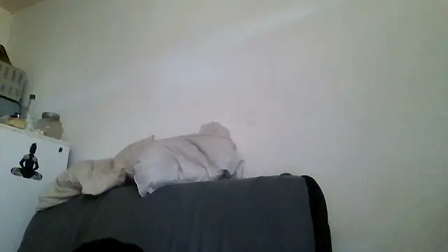 Snapshot of whatYwantMorrre chatting on November 7, 2025, 11:15 am whatYwantMorrre online show from November 7, 2025, 11:15 am