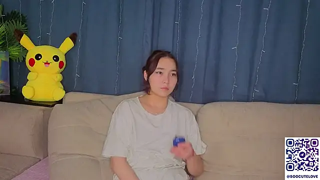 ColettaMejias online show from December 19, 2025, 8:55 pm