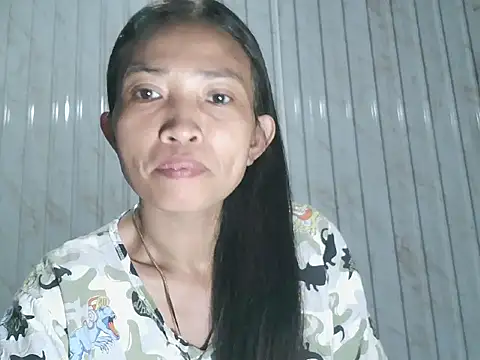 pinayhotii online show from February 18, 2026, 11:45 pm