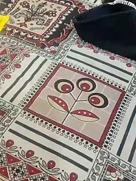 Hot modal online show from November 29, 2025, 3:45 pm