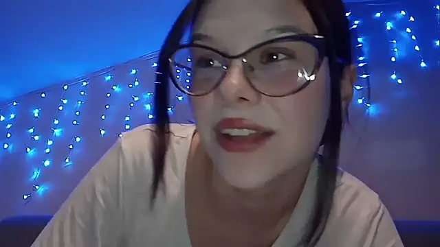 LaVostraDorothy online show from March 27, 2026, 8:54 pm